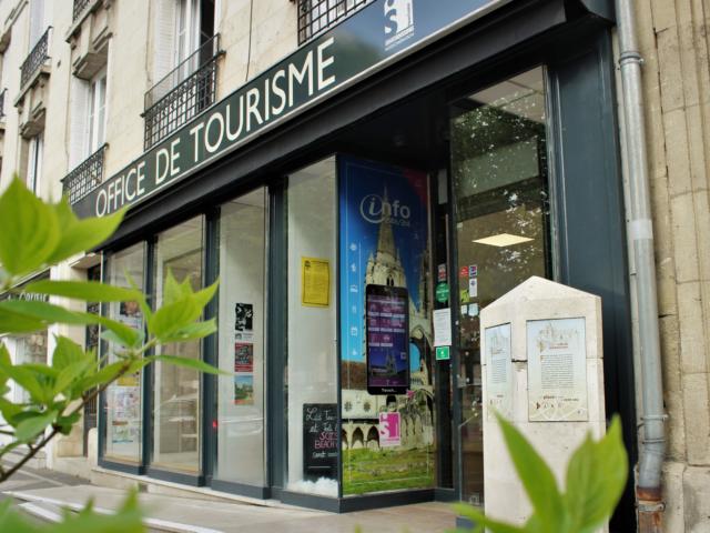 Facade < Office de Tourisme du GrandSoissons < Soissons