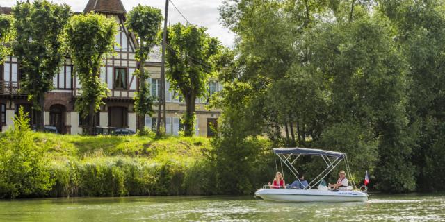 les berges de l'Aisne < Les voiles soissonnaises < Soissons