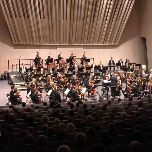 Orchestra < CMD < Soissons