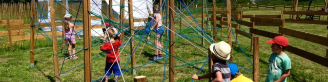 Elastische uitdaging < Parc de Coupaville < Soissons